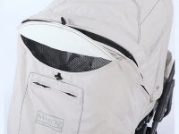 Коляска Matoz 4 Matic TT Classic 2 в 1 Cетчатое вентиляционное/смотровое окошко в задней части капюшона